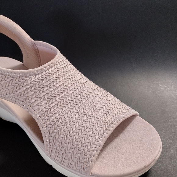 NEW -- SKECHERS SLIP-INS - WOMEN'S SANDALS SIZE : 10Summits Knit - Picture 3 of 11